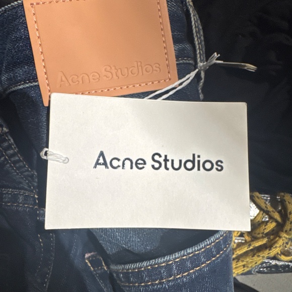 Acne Studios 2023M Super Baggy Broadway Jeans in Mid - Picture 4 of 7